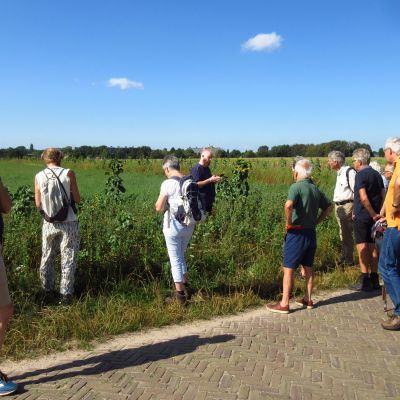 Excursie over flora en fauna op de Eng